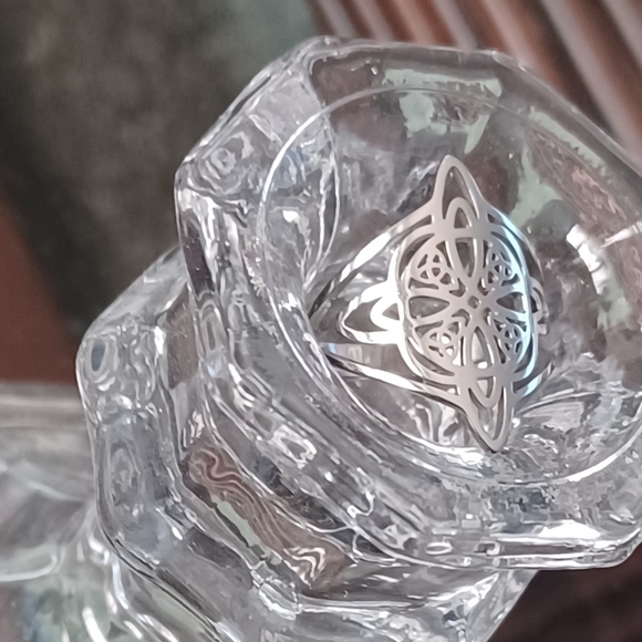 Silver design ring - Picture 2 of 2